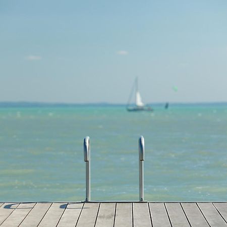 Balatonfůzfő Blue4 Apartment מראה חיצוני תמונה